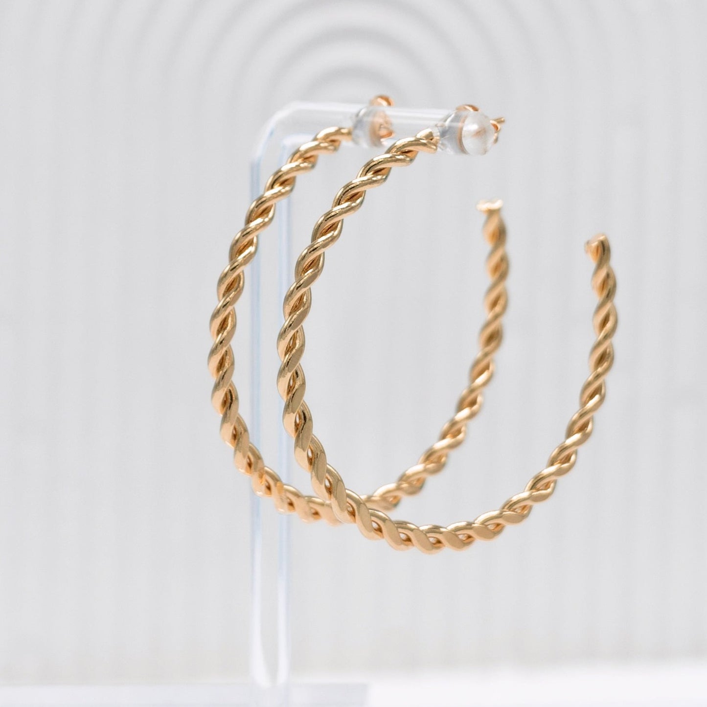 Argollas finas trenzadas