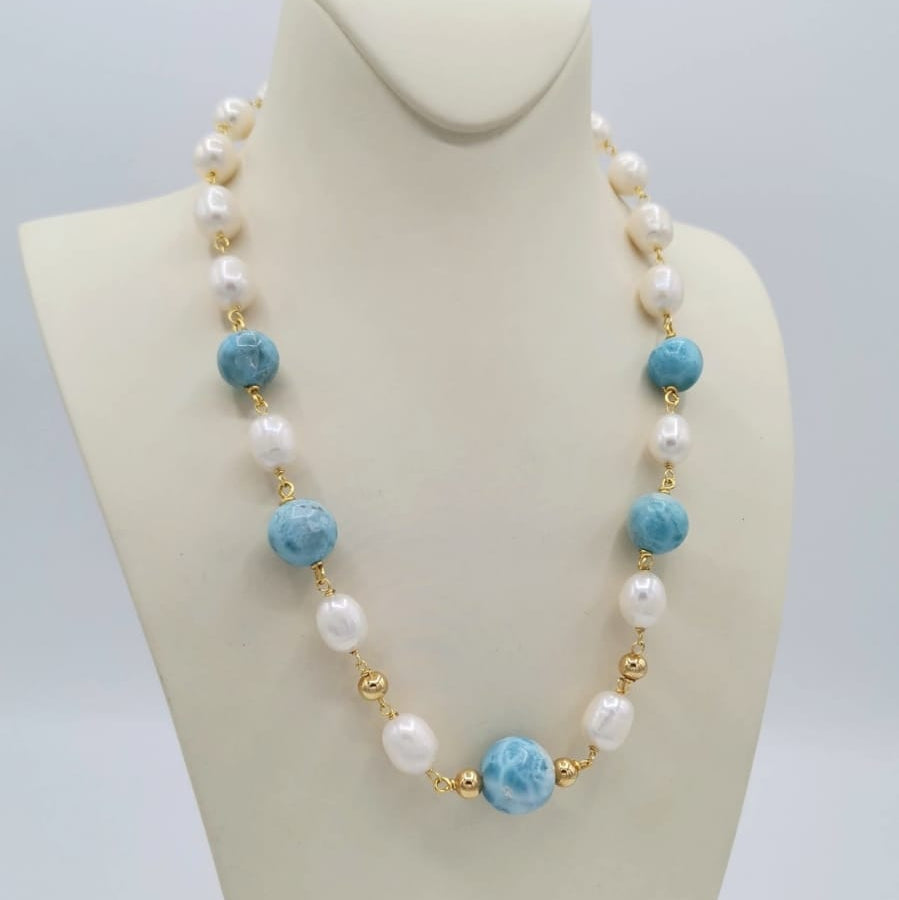 Collar de Larimar Elegante