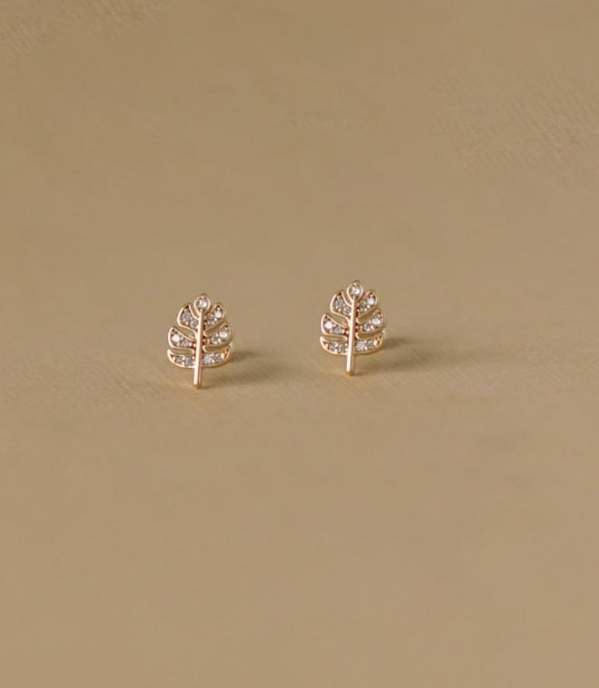 Aretes de hoja
