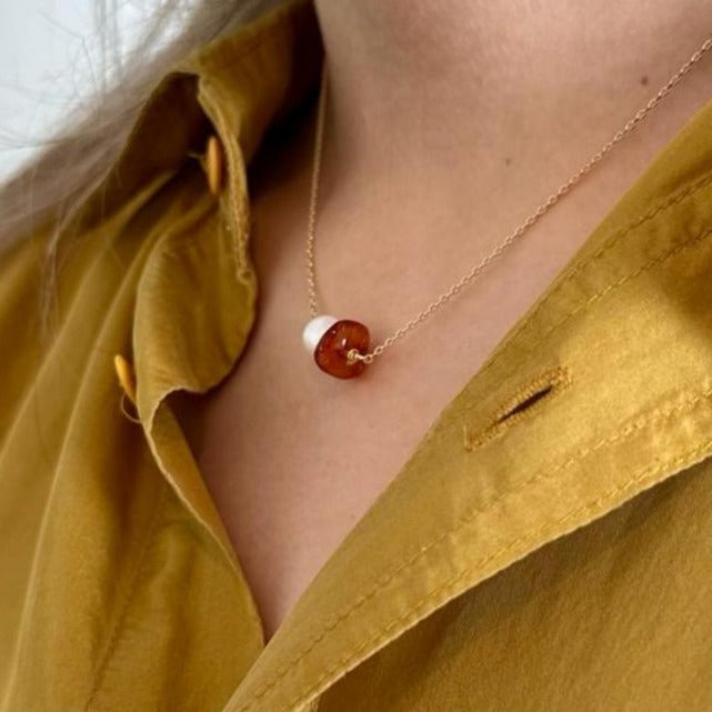 Cadena ámbar y perlas