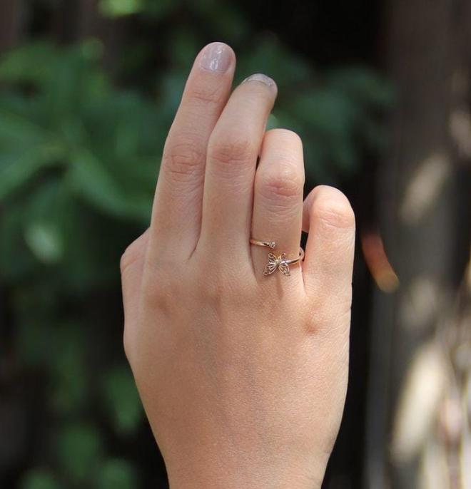 Anillo mariposa